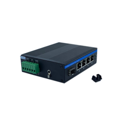 工業用POEスイッチ 1つのSFPポートと4つのRJ45ポートでDINレール設置