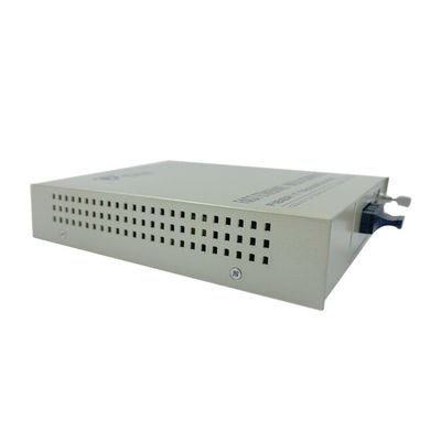 PoEメディアコンバーター SFP 光ファイバー 10/100M イーサネット 未管理 30W 予算