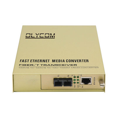10/100Mbps ファイバーオプティックイーサネット 管理されていないメディアコンバーター 双ファイバー 220V AC入力